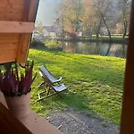 Jajce 1 *