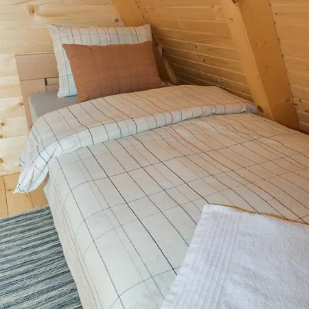 Vila Jajce 1 *