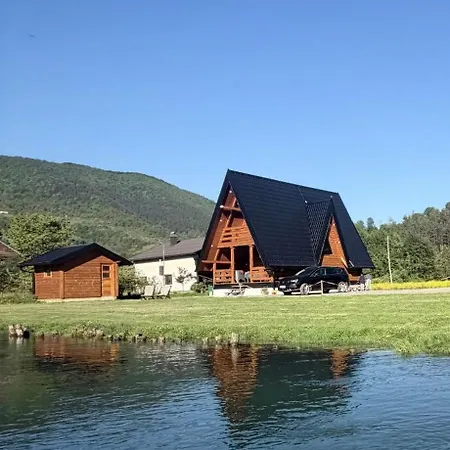 Villa Jajce 1 *